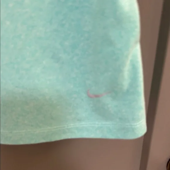 Nike Women's Teal Dri-FIT Short Sleeve Tee Size Large - Picture 4 of 5